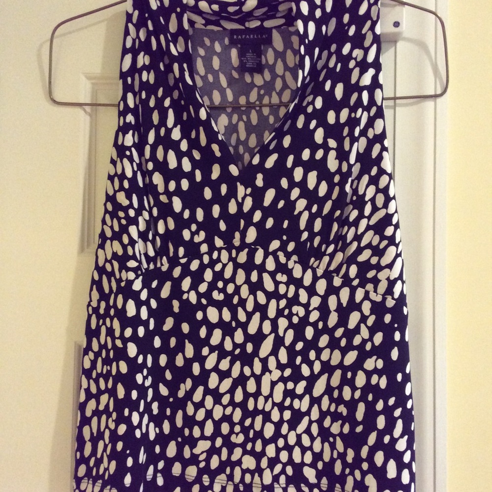 NWT Sleeveless blouse
